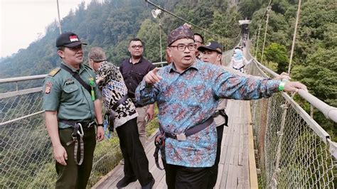 Berita Jembatan Kaca Gunung Bromo Hari Ini Kabar Terbaru Terkini