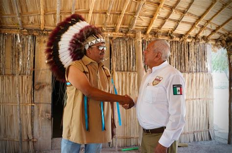 En M Zquiz Coahuila El Comisionado Del Inm Visit A La Tribu Kikap