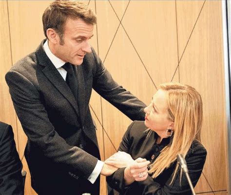 Emmanuel Macron E Giorgia Meloni Dago Fotogallery