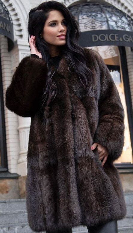 Pin By Furnatic On F 1t Fur Coats Women Fur Fashion Brown Fur Coat