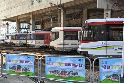 輕鐵35周年開放日展出五代列車供打卡 鐵路迷：搭完又搭，總有感情 獨媒報導 獨立媒體