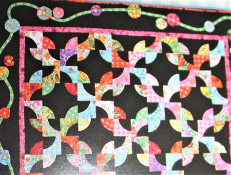 Garden Path Quilt Pattern By Becky And Me Drunkards Path Pattern With Applique Border 56 X 56 Etsy