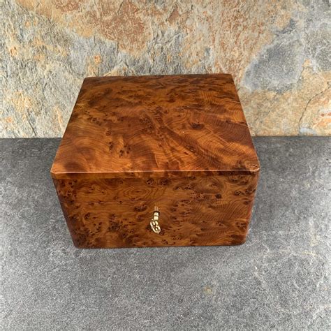 Moroccan Thuya-Wood Jewelry Box - GLE-Good Living Essentials