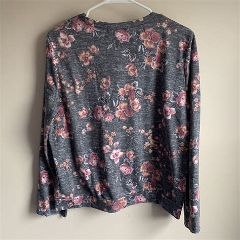 Gypsies And Moondust Boho Floral Cutout Long Sleeve S… Gem