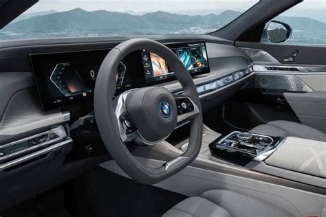 Video BMW I7 First Drive Road Test I7 Oto