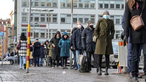 Schwedens Sonderweg Forderte Hohen Tribut