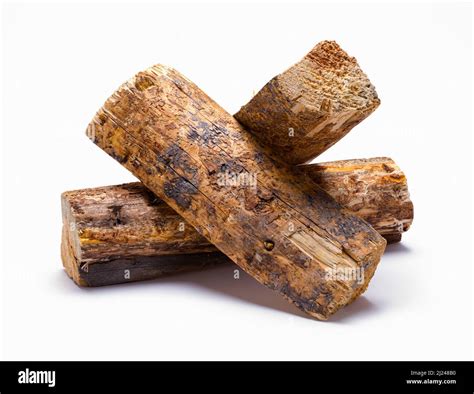 Holz Brennholz Brennholz Stockfotos Und Bilder Kaufen Alamy