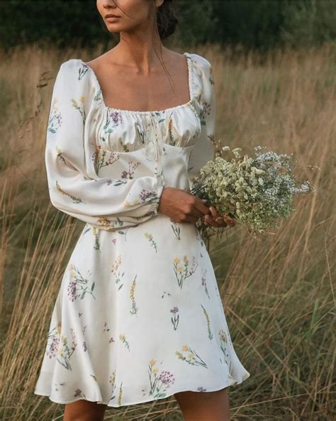 Fashion Stylist | Mini dress, Satin mini dress, Fashion