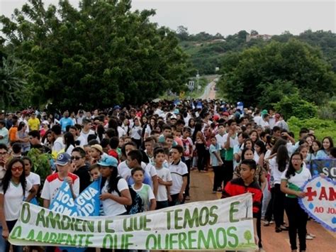 Prefeitura de Pedro II promove abraço simbólico no Açude Joana em