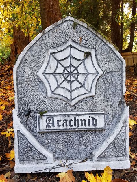 Pin by Pinner on Halloween Tombstones Crypts and Cemetarys | Halloween ...