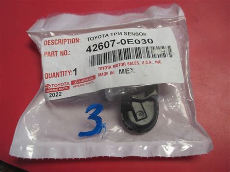 Toyota Sienna Tire Pressure Monitor Sensor Tpms Oe Oem