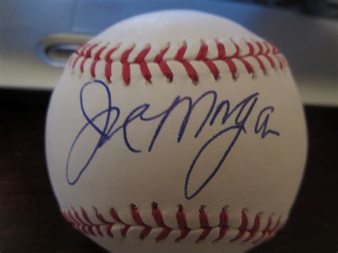 foul bunt: Hall of Fame Signed Baseball - Joe Morgan