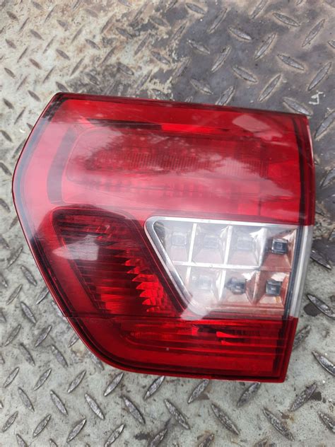 Citroen C Iii Fl Kombi Lampa Ty Prawa Z Klapy Shrot Pl