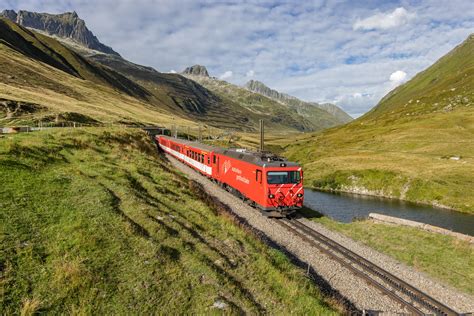 MGB HGe 4 4 II 106 Oberalpass UR CH Justin Meckmann Flickr