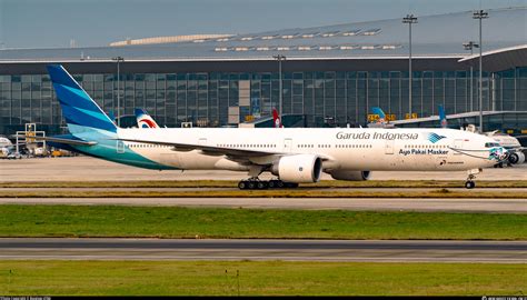 Pk Gij Garuda Indonesia Boeing U Er Photo By Baigiver Id