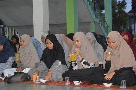 Laporan Buka Puasa Sunnah Edisi Ke Pesantren Teknologi Msbs