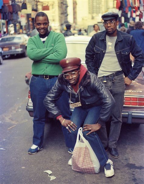 Photos: the authentic poses of NYC hip-hop culture in the 1980s ...