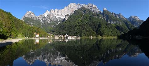 Lago Di Alleghe Belluno Dolomiti Veneto Italia Lago Laghi Patrimonio