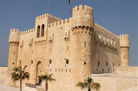 Cidadela de Qaitbay Palácio Al Montazah e Alexandria Biblioteca musement