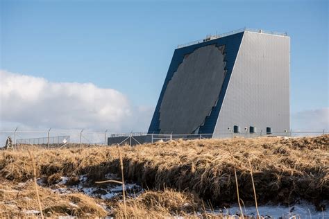 DVIDS - Images - The Cobra Dane radar at Eareckson Air Station, Shemya, Alaska. [Image 8 of 15]