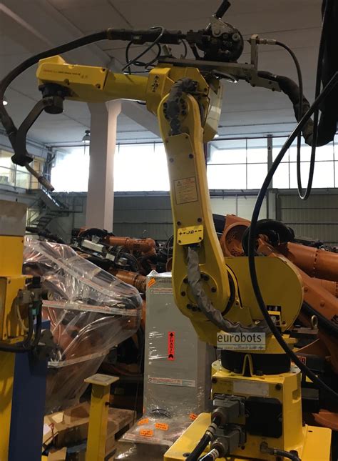 Seconda Mano Fanuc Robot Utilizzati Isola Di Saldatura Con Robot Fanuc