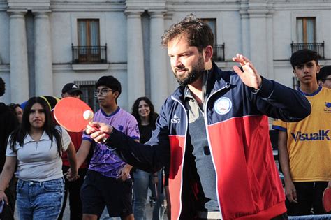 Boric dio el vamos a las actividades del Día del Deporte Está pasando