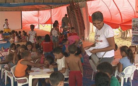 Rede Globo Tv Acre Bom Dia Amaz Nia Volunt Rios Se Dedicam A