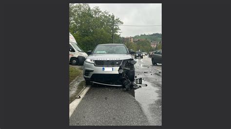 Incidente A Fiorentino Illesi I Conducenti Danni Ingenti Alle Auto