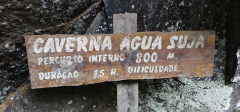 Petar Quase Submerso Na Caverna Gua Suja Turismo Independente