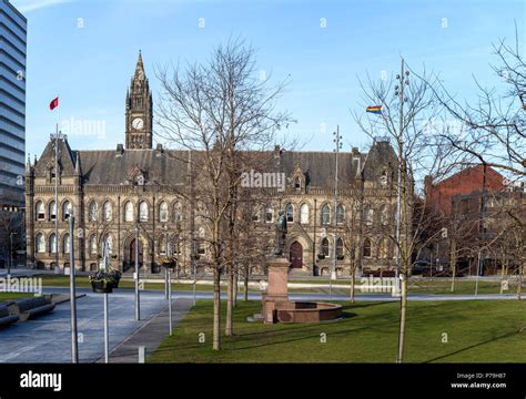 Town hall of Middlesbrough city , Teeside UK Stock Photo - Alamy