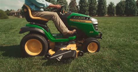 John Deere D Riding Mower W In Deck Kraft Off