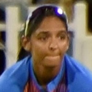 Harmanpreet Kaur - Age, Family, Bio | Famous Birthdays