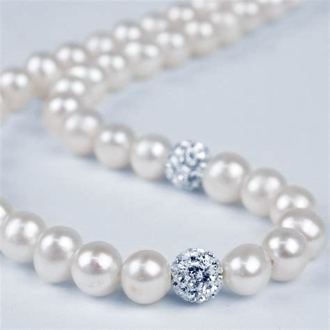 Freshwater Pearl And Crystal Necklace Calon Home