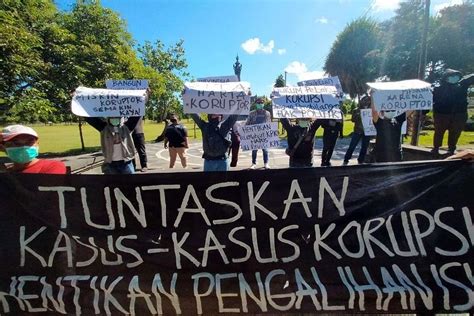 Aliansi Rakyat Bali Tuntut Penuntasan Kasus Korupsi Jangan Lemahkan