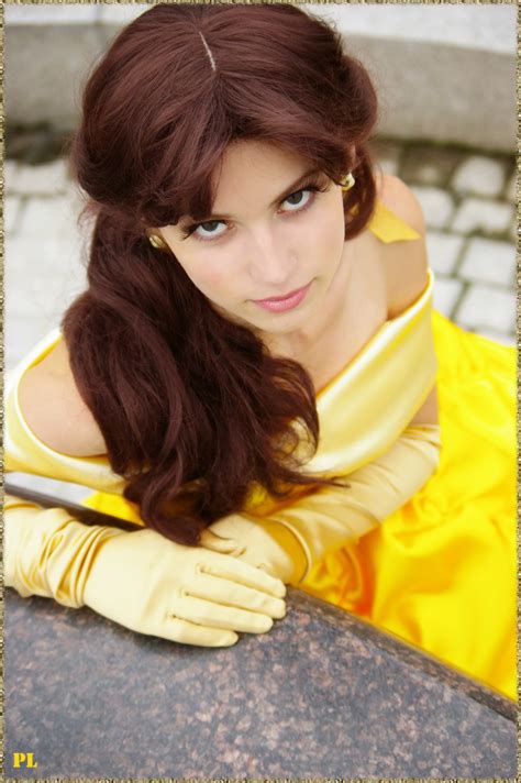 Belle Cosplay Telegraph