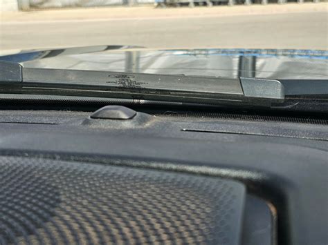 how to remove smoke smell from cars 13