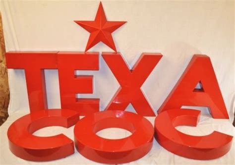 Texaco Letters & Star.