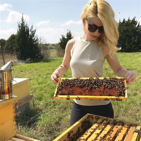 The Bee Whisperer Of Texas