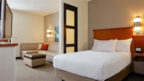 Hotels Near Milwaukee Airport | Hyatt Place Milwaukee Airport