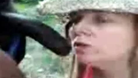 Ebony Caught Sucking In Stairwell Amateur Porn XHamster