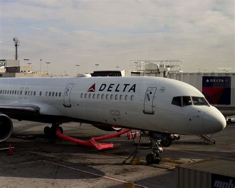 Delta Boeing Evacuated After Tire Bursts In Atlanta