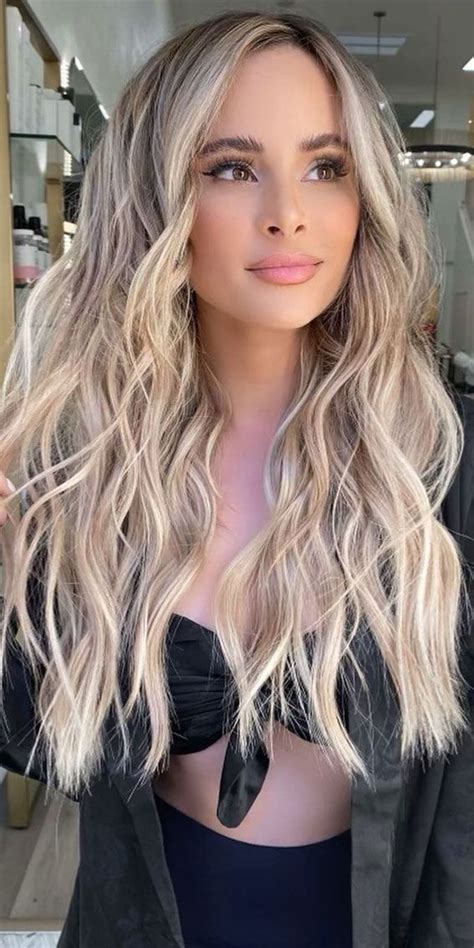 43 Gorgeous Hair Colour Ideas With Blonde Vanilla Almond Butter Hair