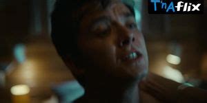 Mimi Keene Underwear Scene In Sex Education Tnaflix