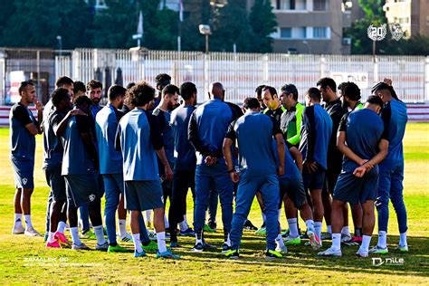 تفاصيل جلسة معتمد جمال وعبد الواحد السيد مع لاعبي الزمالك الأسبوع