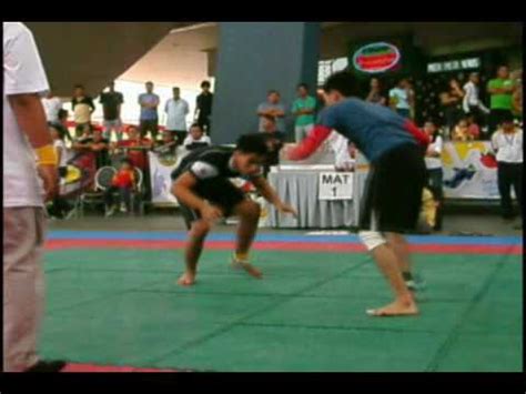 Flying Rear Naked Choke YouTube