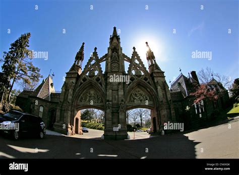 Entrance To Greenwood Cemetery Brooklyn New York City Stock Photo Alamy