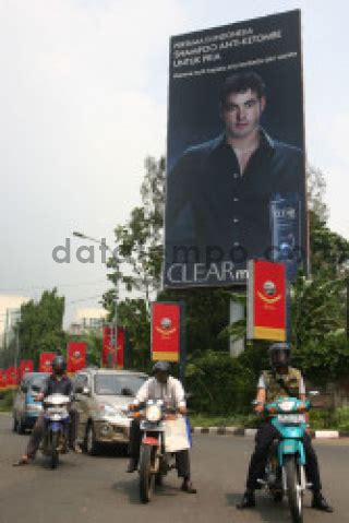 iklan sampo clear di jakarta - DATATEMPO