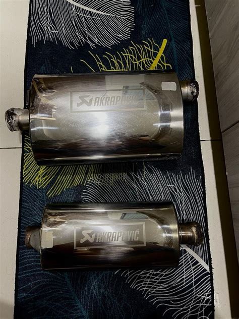 Akrapovic Tabung Tengah Tabung Belakang Auto Accessories On Carousell