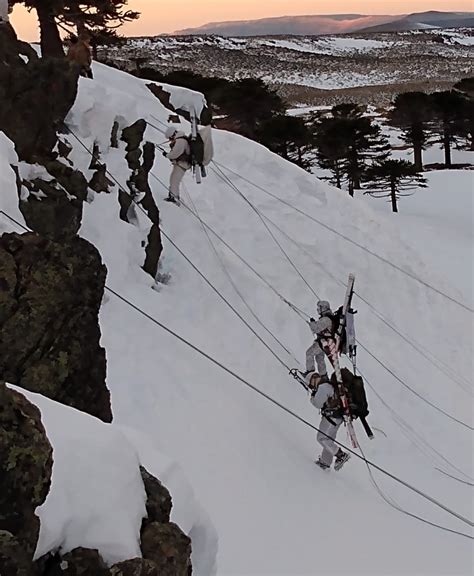 Ejército Argentino on Twitter Neuquén El Curso Avanzado de Montaña