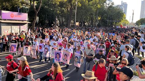 Marcha Por Los 43 En Cdmx 9 Años De Exigir Que No Se Encubra Al